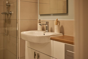 Shower Room- click for photo gallery